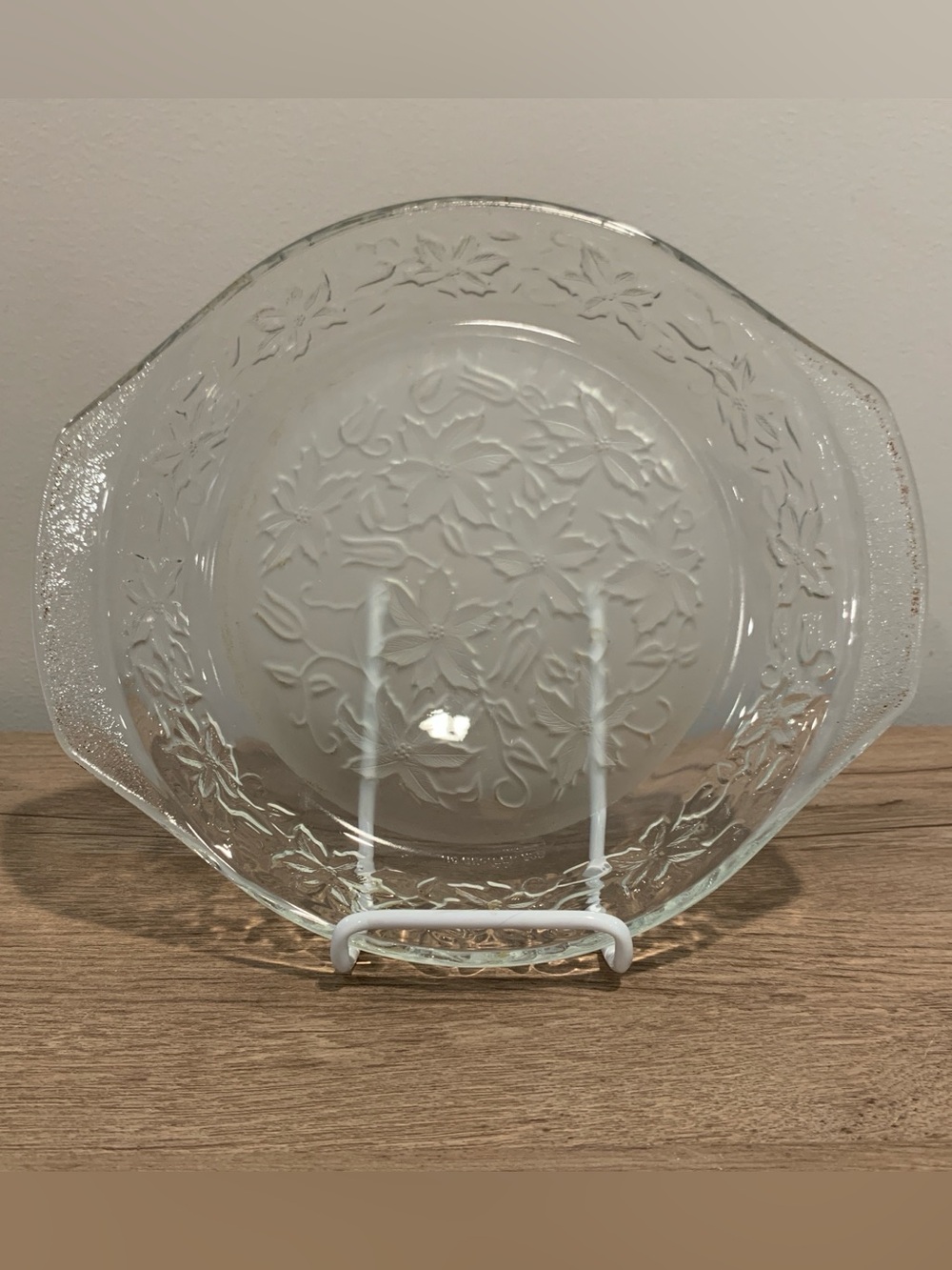 Vintage Princess House Fantasia #539 Pie Plate Poinsettia Glass w/ Handles
